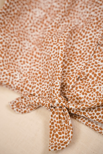 Like Flo - Dot Knotted Blouse - F302-5160-435 - Camel